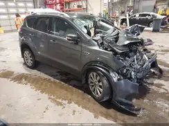 1FMCU9J98JUB30889 2018 FORD ESCAPE