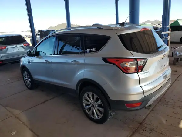 1FMCU9J98JUB48261 2018 FORD ESCAPE - Image 2