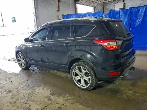 1FMCU9J98JUB69126 2018 FORD ESCAPE - Image 2