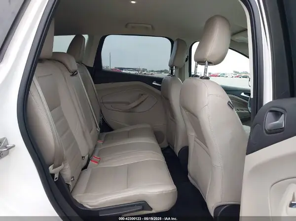 1FMCU9J98JUB87867 2018 FORD ESCAPE - Image 8
