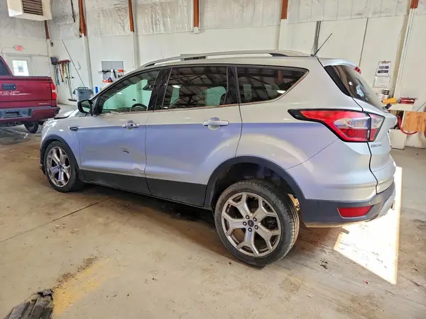1FMCU9J98JUC46562 2018 FORD ESCAPE - Image 2