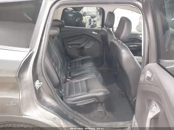 1FMCU9J98JUD01981 2018 FORD ESCAPE - Image 8