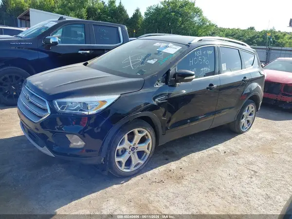 1FMCU9J98JUD30736 2018 FORD ESCAPE - Image 2