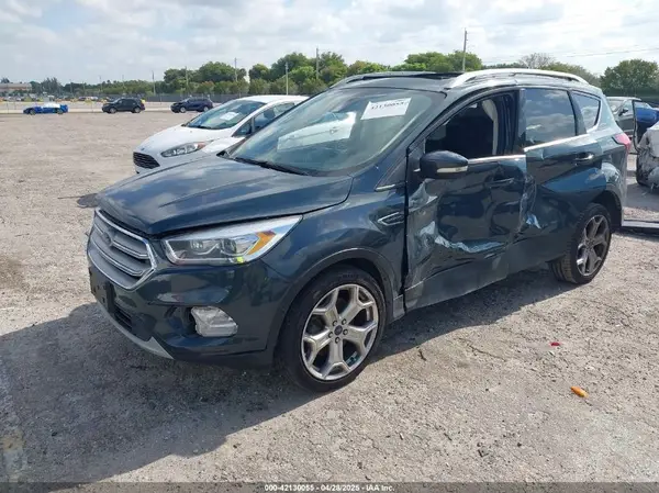 1FMCU9J98KUA09510 2019 FORD ESCAPE - Image 2