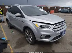 1FMCU9J98KUA19244 2019 FORD ESCAPE