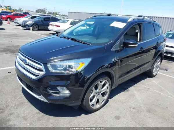 1FMCU9J98KUA21480 2019 FORD ESCAPE - Image 2