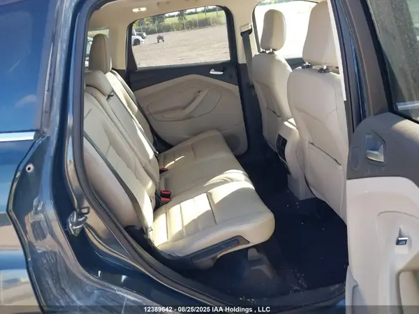 1FMCU9J98KUB37925 2019 FORD ESCAPE - Image 8