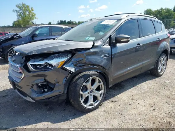 1FMCU9J98KUB42851 2019 FORD ESCAPE - Image 2
