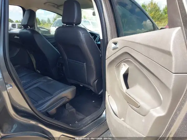 1FMCU9J98KUB42851 2019 FORD ESCAPE - Image 8