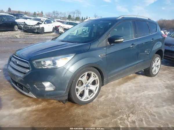 1FMCU9J98KUB52599 2019 FORD ESCAPE - Image 2