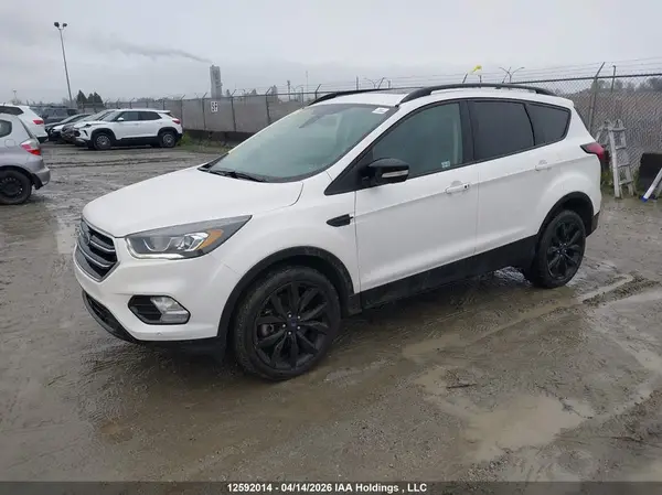 1FMCU9J98KUB72223 2019 FORD ESCAPE - Image 2