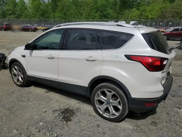 1FMCU9J98KUB98319 2019 FORD ESCAPE - Image 2