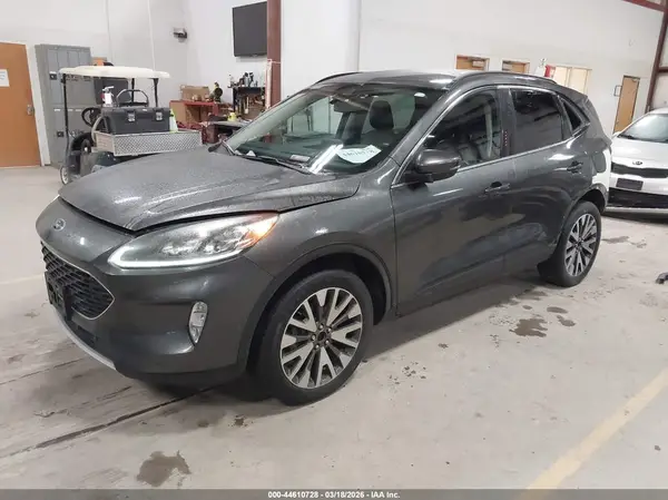 1FMCU9J98LUA81423 2020 FORD ESCAPE - Image 2