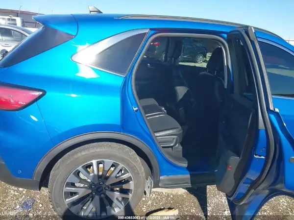 1FMCU9J98LUB45590 2020 FORD ESCAPE - Image 8