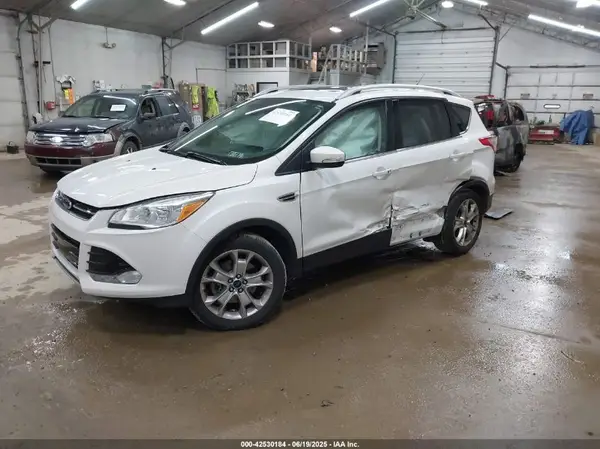 1FMCU9J99GUC54226 2016 FORD ESCAPE - Image 2