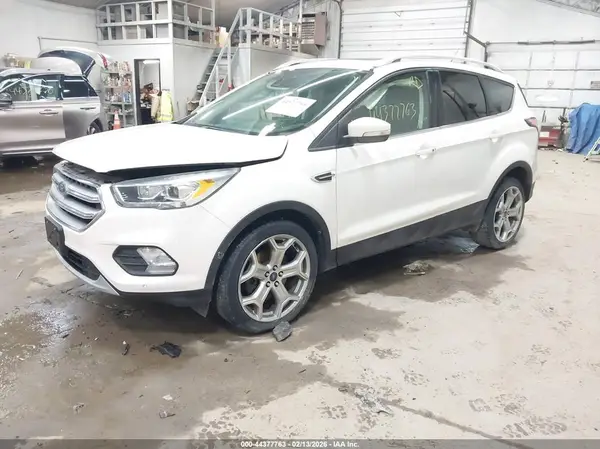 1FMCU9J99HUA57204 2017 FORD ESCAPE - Image 2