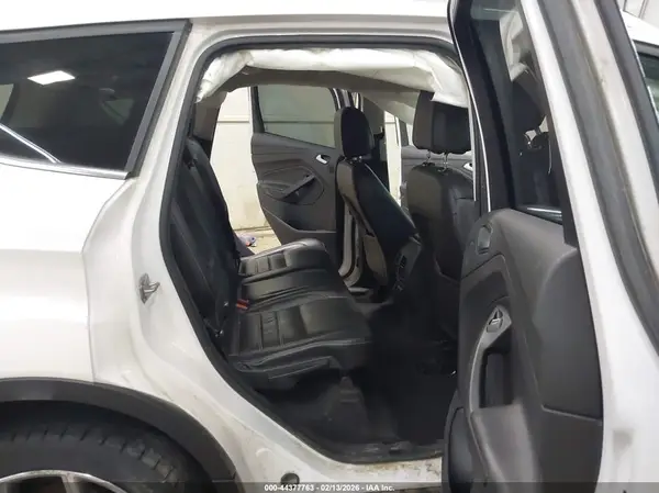 1FMCU9J99HUA57204 2017 FORD ESCAPE - Image 8