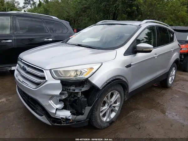 1FMCU9J99HUA62998 2017 FORD ESCAPE - Image 2