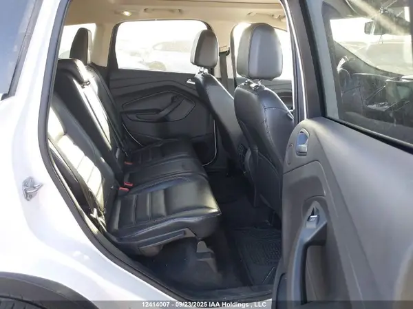 1FMCU9J99HUA65271 2017 FORD ESCAPE - Image 8