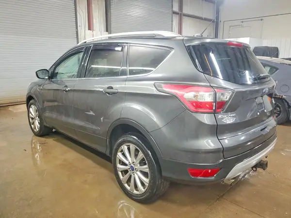 1FMCU9J99HUA89957 2017 FORD ESCAPE - Image 2