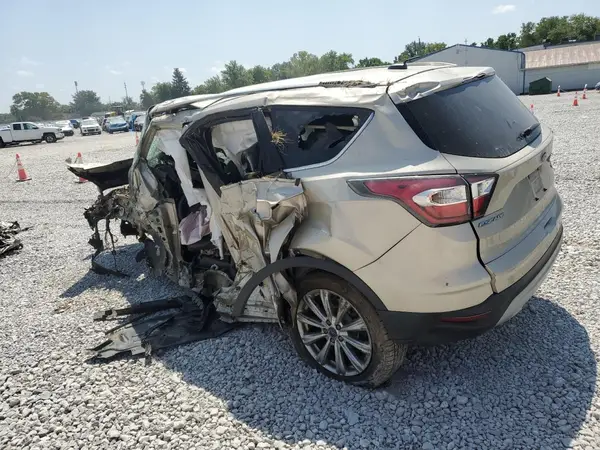 1FMCU9J99HUB00794 2017 FORD ESCAPE - Image 2