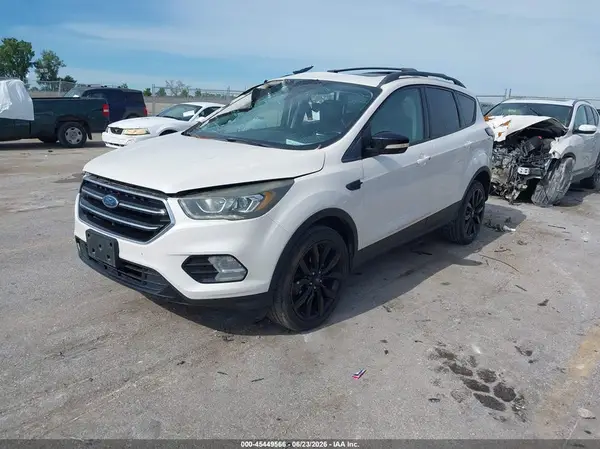 1FMCU9J99HUB69355 2017 FORD ESCAPE - Image 2