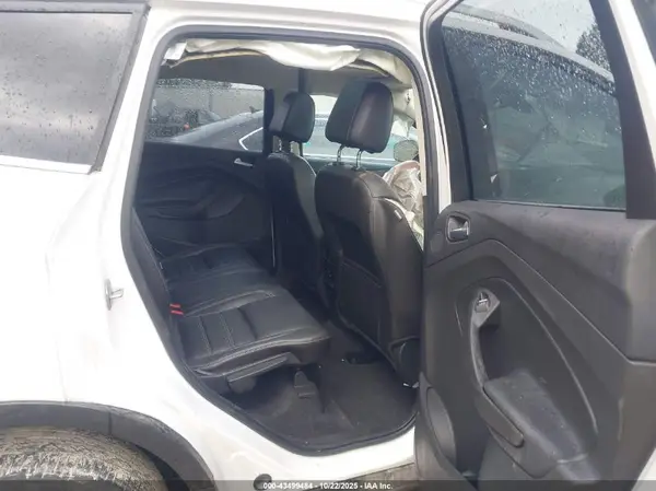 1FMCU9J99HUB75771 2017 FORD ESCAPE - Image 8