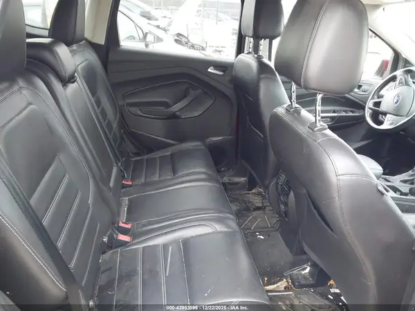 1FMCU9J99HUC29330 2017 FORD ESCAPE - Image 8
