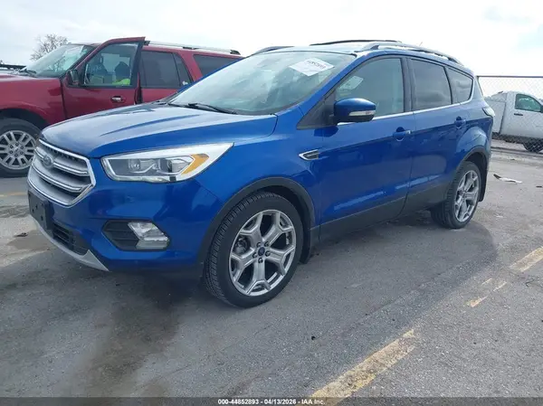 1FMCU9J99HUC44233 2017 FORD ESCAPE - Image 2