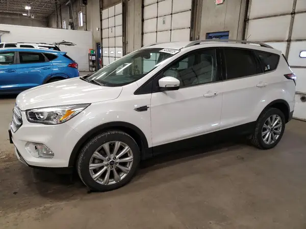 1FMCU9J99HUC88006 2017 FORD ESCAPE - Image 1