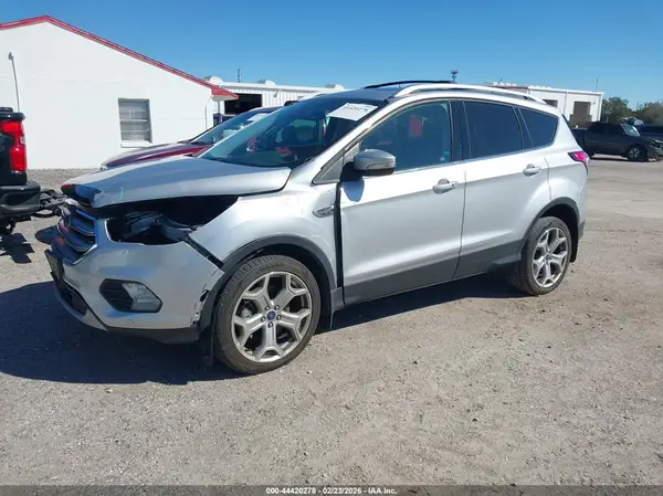 1FMCU9J99HUD05967 2017 FORD ESCAPE - Image 2
