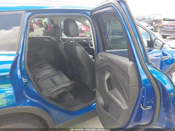 1FMCU9J99HUD83312 2017 FORD ESCAPE - Image 8