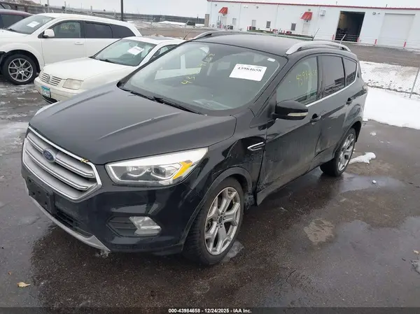 1FMCU9J99HUD87229 2017 FORD ESCAPE - Image 2