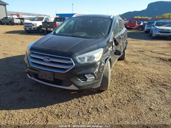 1FMCU9J99HUD88218 2017 FORD ESCAPE - Image 2