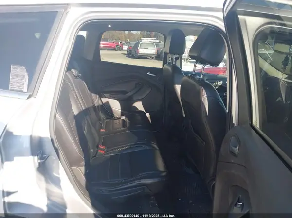 1FMCU9J99HUD90194 2017 FORD ESCAPE - Image 8
