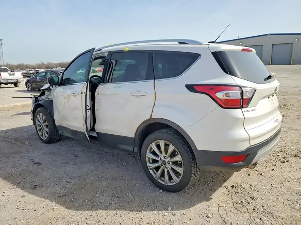 1FMCU9J99HUE35120 2017 FORD ESCAPE - Image 2