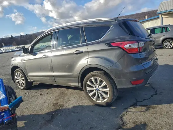 1FMCU9J99HUE83667 2017 FORD ESCAPE - Image 2