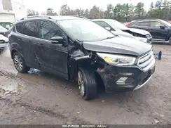 1FMCU9J99JUA14598 2018 FORD ESCAPE