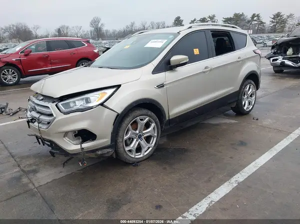 1FMCU9J99JUA51988 2018 FORD ESCAPE - Image 2