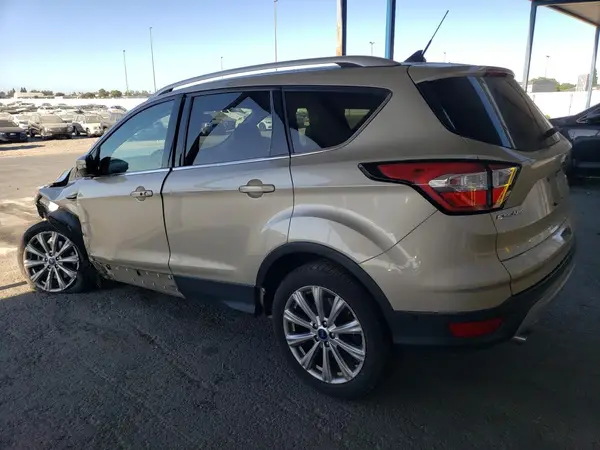 1FMCU9J99JUC09956 2018 FORD ESCAPE - Image 2