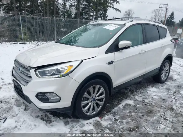 1FMCU9J99JUC10394 2018 FORD ESCAPE - Image 2