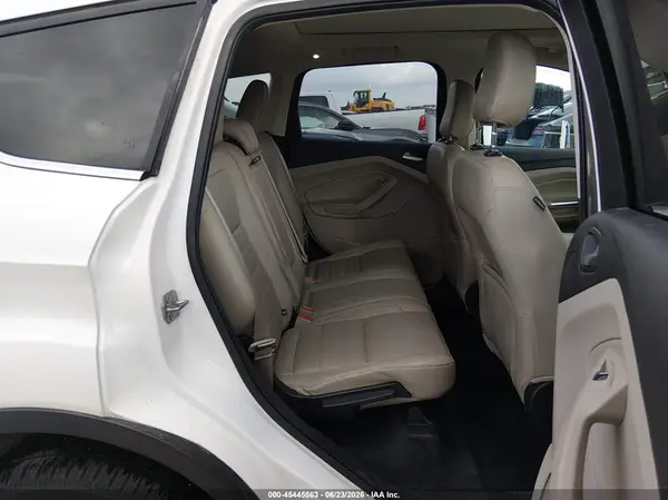 1FMCU9J99JUC32900 2018 FORD ESCAPE - Image 8