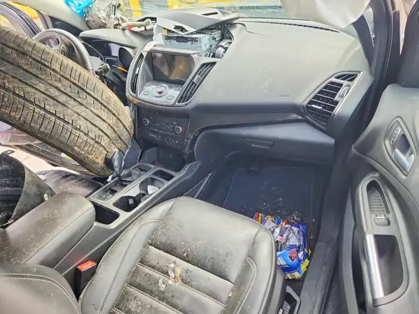 1FMCU9J99JUC62298 2018 FORD ESCAPE - Image 8