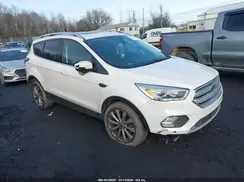 1FMCU9J99JUC64259 2018 FORD ESCAPE