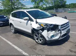 1FMCU9J99JUD13413 2018 FORD ESCAPE