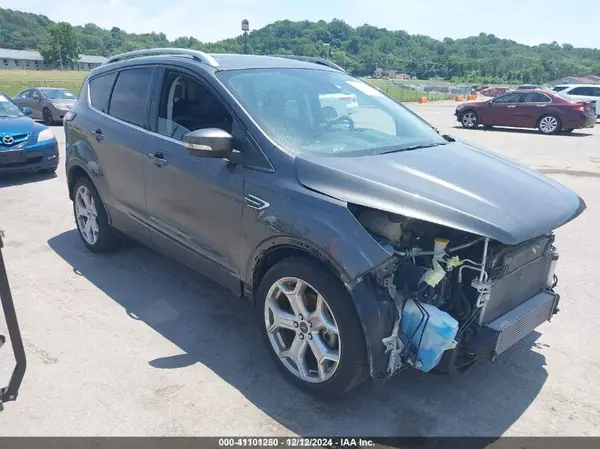 1FMCU9J99JUD43804 2018 FORD ESCAPE - Image 1