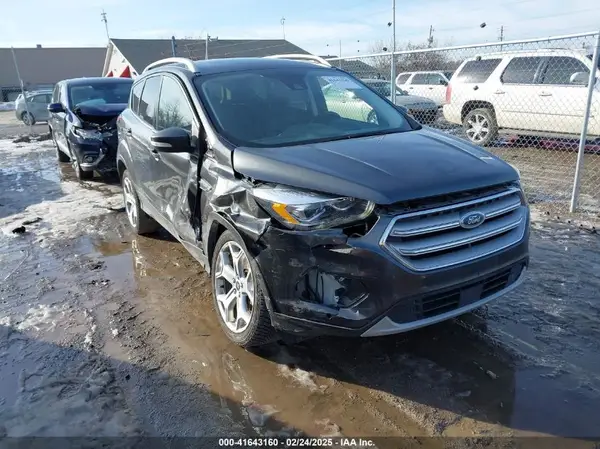 1FMCU9J99JUD48386 2018 FORD ESCAPE - Image 1