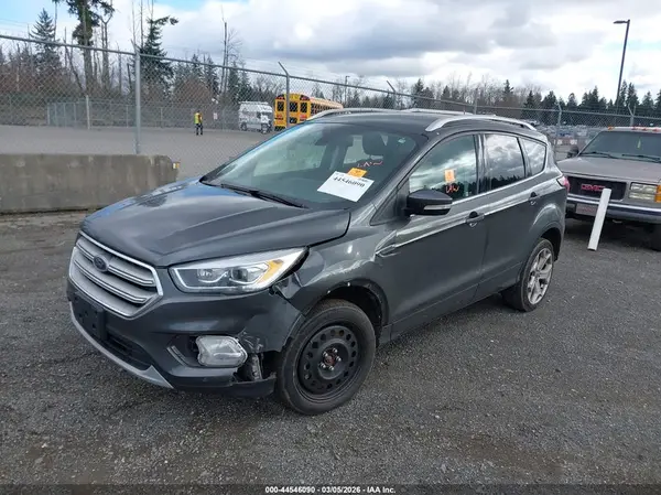1FMCU9J99KUA21391 2019 FORD ESCAPE - Image 2