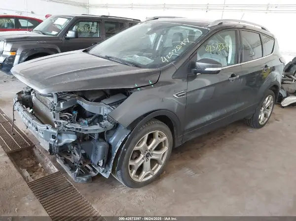 1FMCU9J99KUA41785 2019 FORD ESCAPE - Image 2