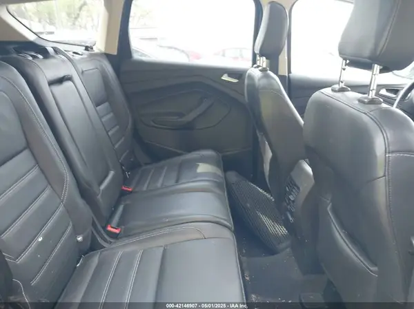 1FMCU9J99KUA43102 2019 FORD ESCAPE - Image 8